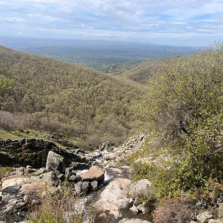 아파트 Mar De Nubes Iii Entre El Valle Del Jerte Y La Vera Piornal